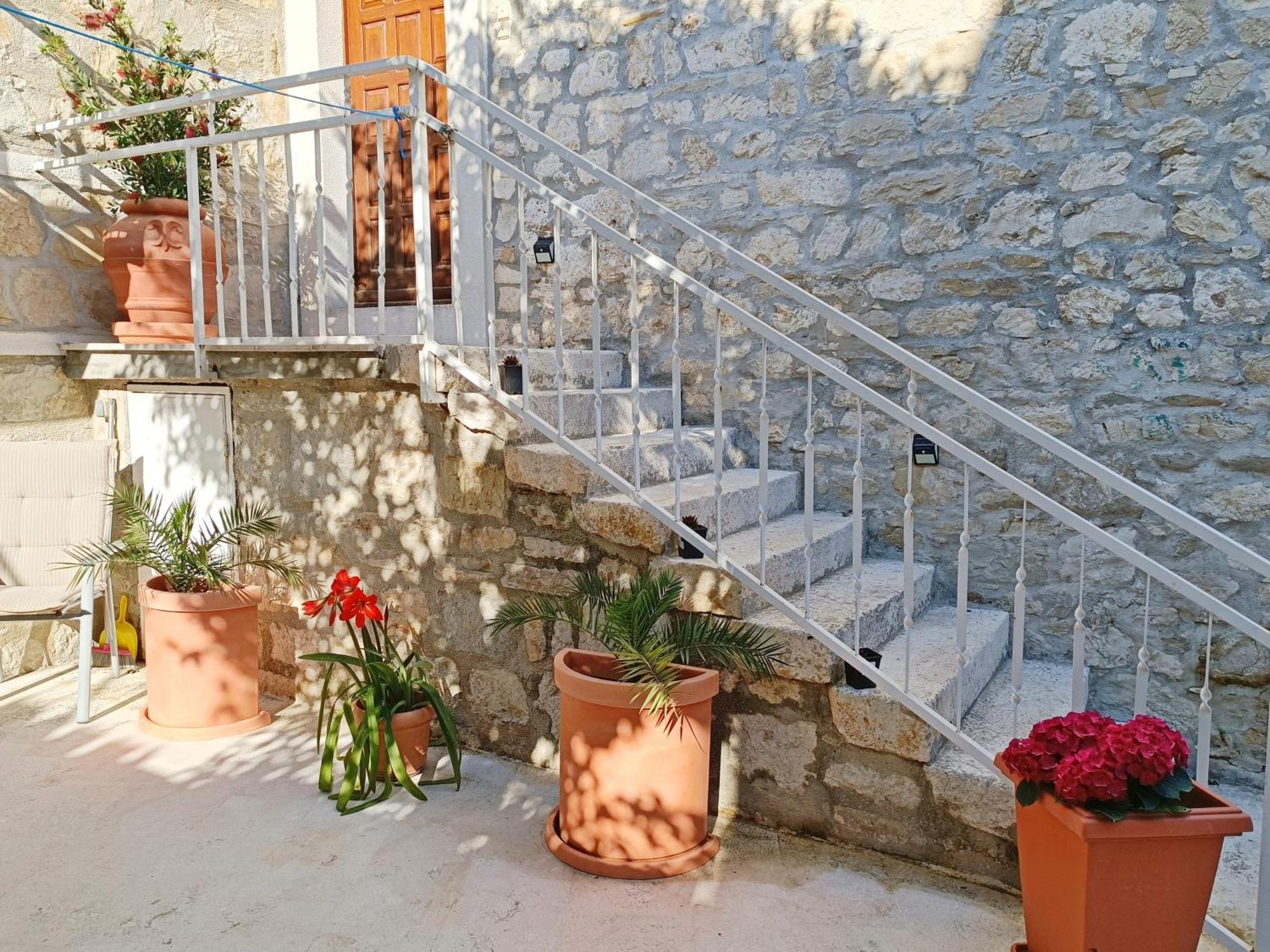 Apartments F&A Split Bagian luar foto
