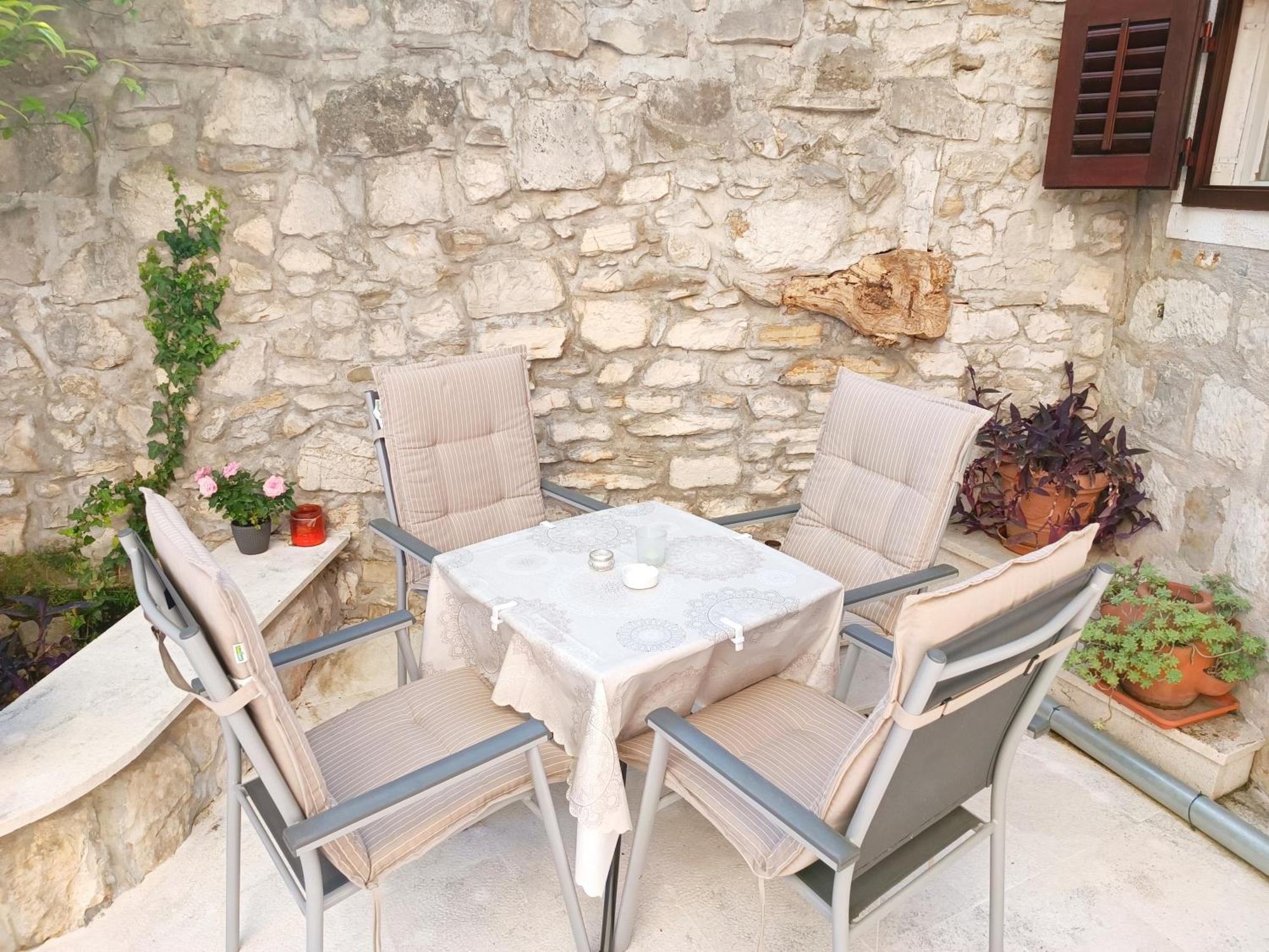 Apartments F&A Split Bagian luar foto